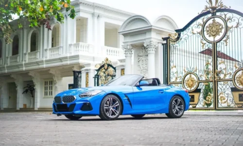 BMW Z4 BLUE Best Rent Bali