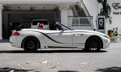 BMW Z4 WHITE Best Rent Bali