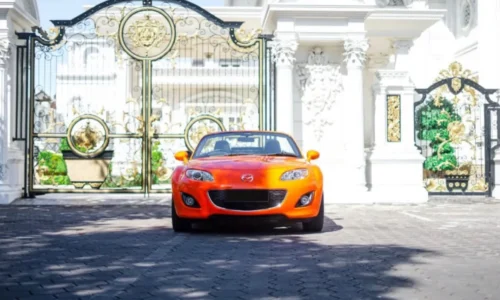 MAZDA MIATA CABRIO ORANGE Best Rent Bali