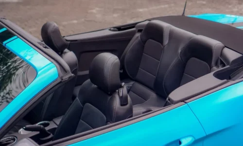 MUSTANG CABRIOLET BLUE Best Rent Bali