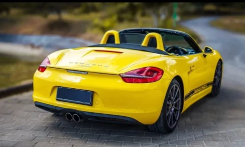 Porsche Boxter Yellow